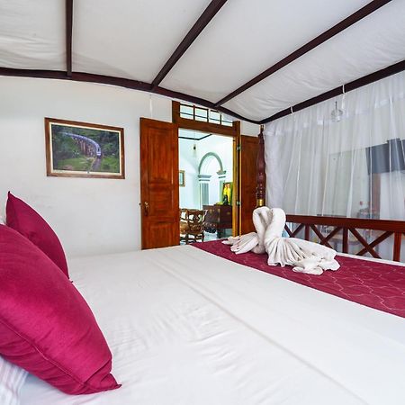Villa 80 Bentota Exteriér fotografie