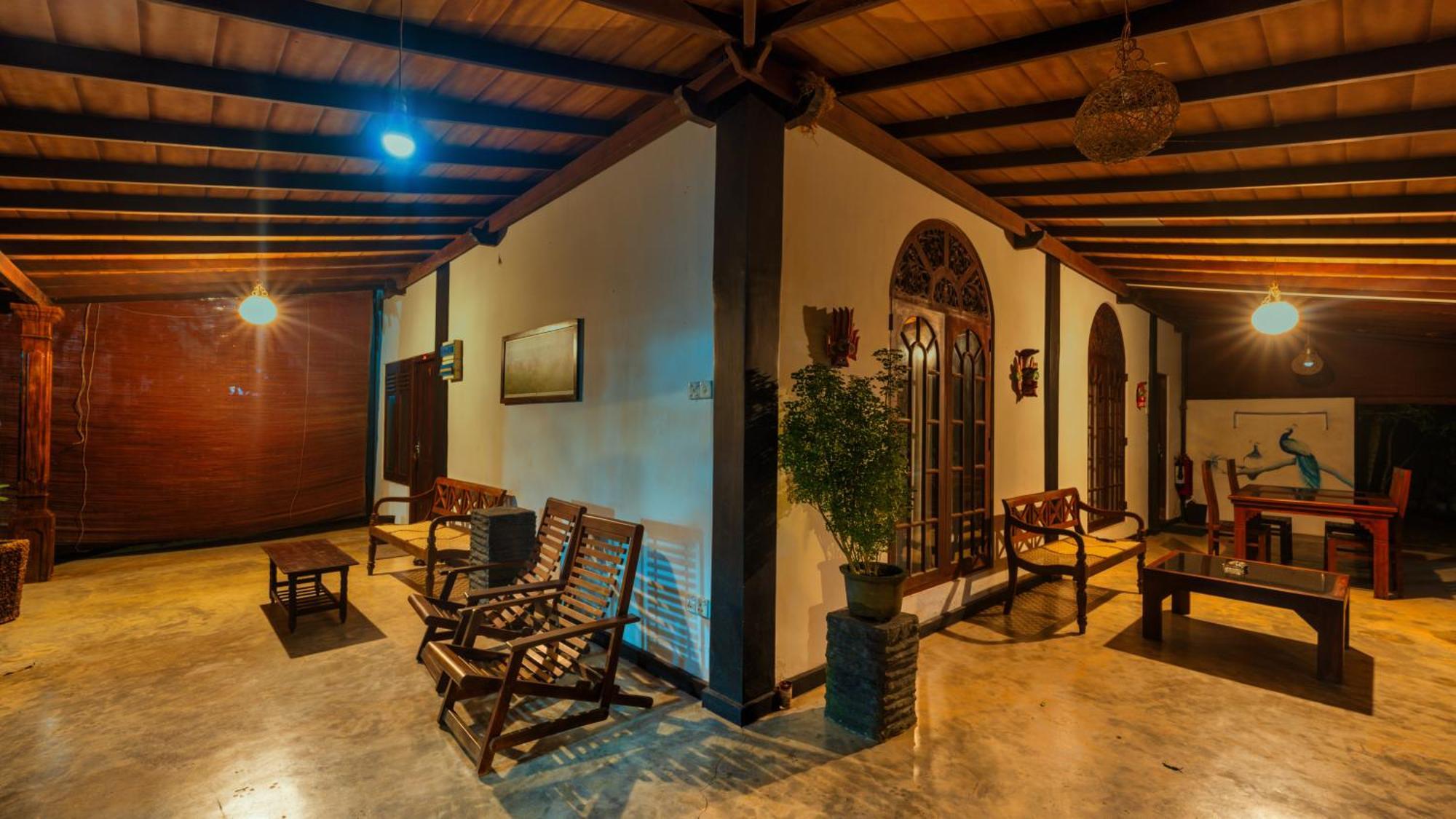 Villa 80 Bentota Exteriér fotografie