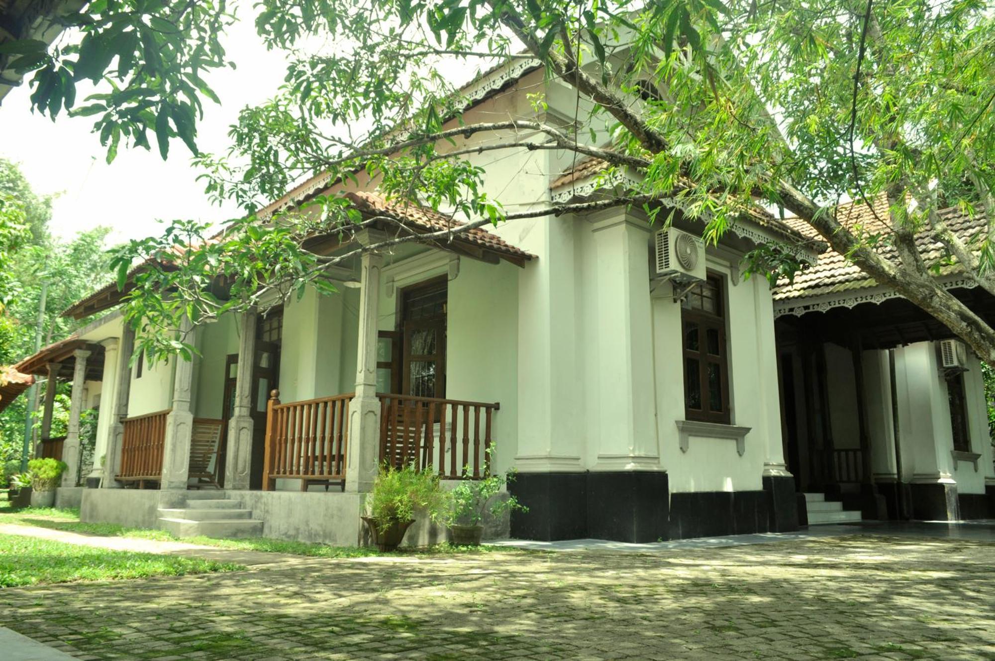Villa 80 Bentota Exteriér fotografie